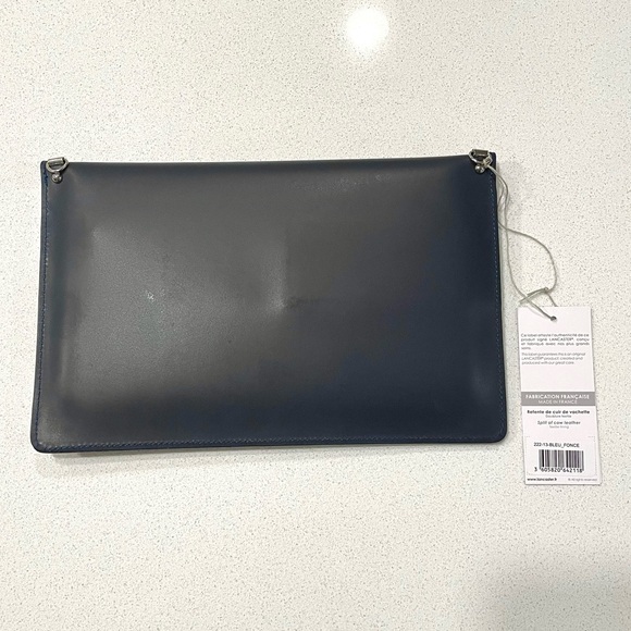 Lancaster Paris Crossbody Envelope Clutch! NWT Navy Smooth Leather handbag! - Picture 6 of 11